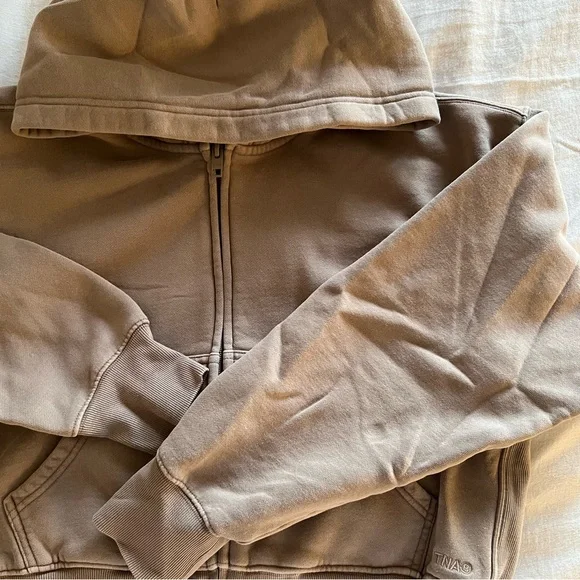 TNA Set - Picture 7 of 7